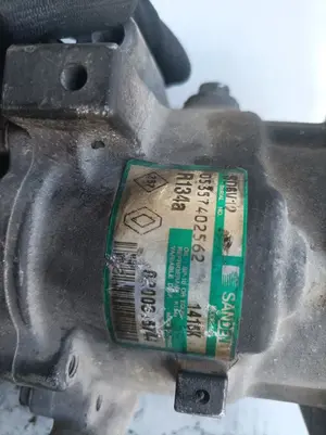 Foto de COMPRESOR AIRE ACONDICIONADO RENAULT CLIO II FASE II (B/CB0) referencia 8200315744 foto 2