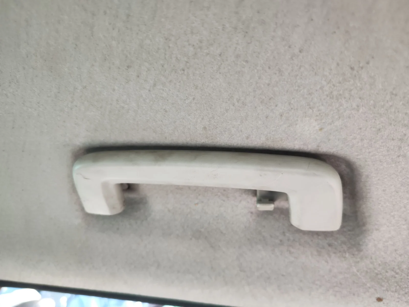 Foto de ASIDERO TECHO TRASERO IZQUIERDO FORD FOCUS C-MAX (CAP)(2003) 1.6 TDCi CAT (90 CV / 66 KW)