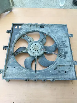 Foto de ELECTROVENTILADOR MERCEDES-BENZ VITO MARCO POLO (638) referencia 440320041F foto 3