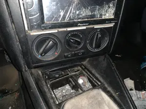 Foto de MANDO CALEFACCION / AIRE ACONDICIONADO VOLKSWAGEN GOLF IV BERLINA (1J1)(10.1997) 1.9 TDI (101 CV / 74 KW) referencia 1J0820045K