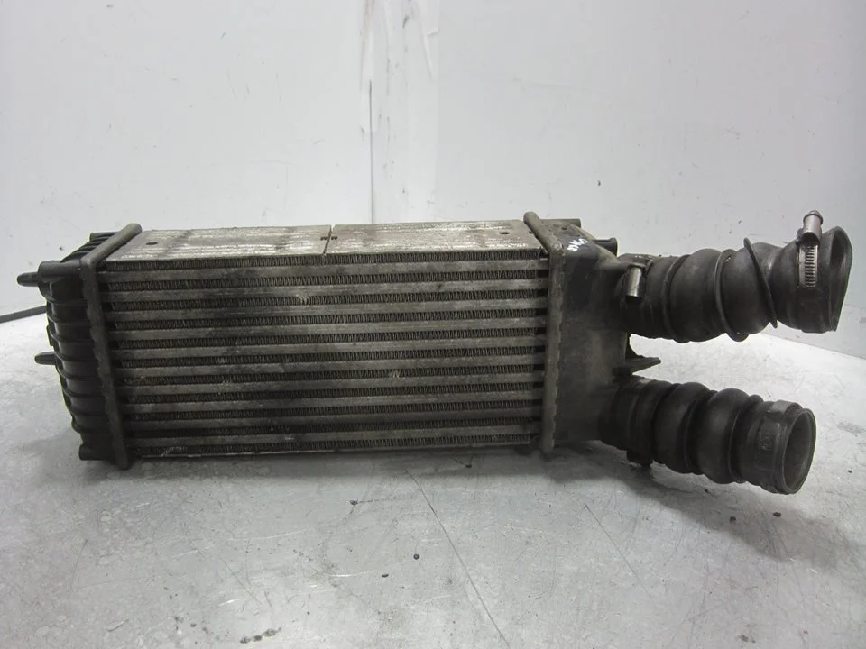 Foto de INTERCOOLER CITROEN XSARA PICASSO 1.6 16V HDi (90 CV / 66 KW) referencia 9645965180