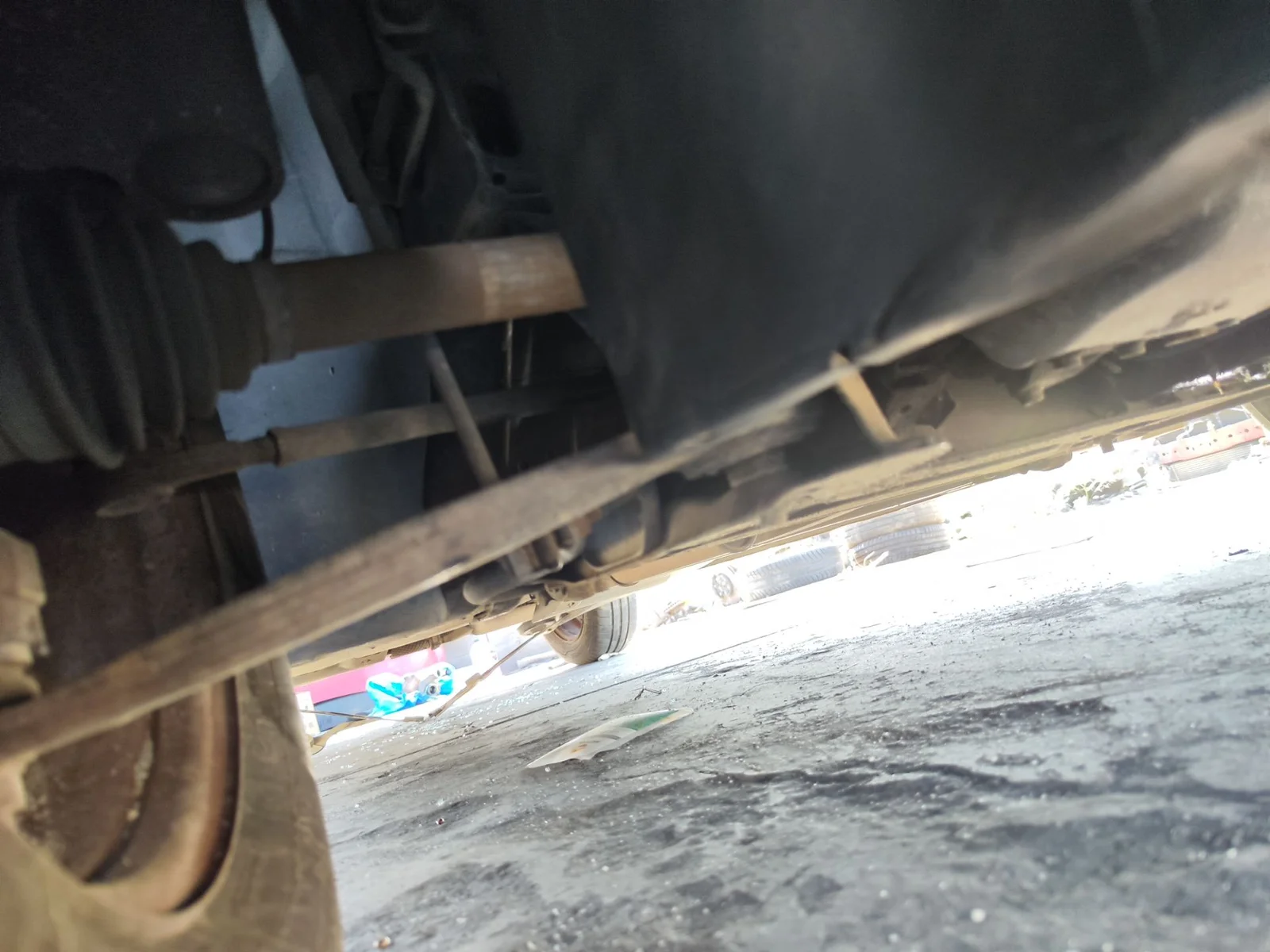 Foto de BRAZO SUSPENSION DELANTERO DERECHO PEUGEOT 307 (S1)(04.2001) 1.6 16V CAT (109 CV / 80 KW)