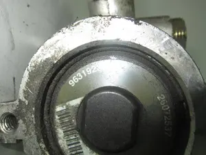 Foto de BOMBA DIRECCION CITROEN XSARA BERLINA referencia 9631923480 foto 6