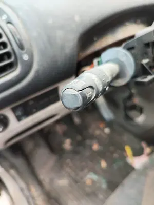Foto de MANDO LUCES CITROEN XSARA PICASSO 1.6 16V HDi (90 CV / 66 KW) referencia 625373 foto 2