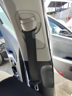 Foto de CINTURON SEGURIDAD DELANTERO IZQUIERDO KIA CEED (JD) 1.4 CAT (99 CV / 73 KW)