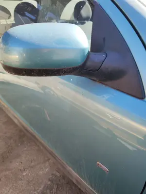 Foto de RETROVISOR DERECHO OPEL CORSA C 1.2 16V CAT (Z 12 XEP / LB4) (80 CV / 59 KW)