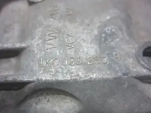 Foto de SOPORTE MOTOR DERECHO VOLKSWAGEN GOLF V (1K1)(10.2003) referencia 1K0199262 foto 4