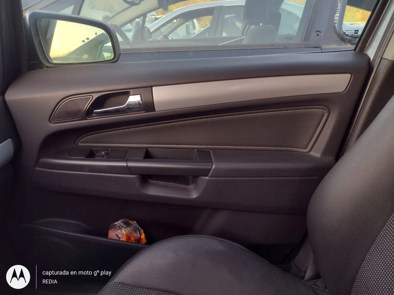 Foto de GUARNECIDO PUERTA DELANTERA DERECHA OPEL ZAFIRA B 1.9 16V CDTI CAT (Z 19 DTH / LRD) (150 CV / 110 KW) referencia 13164632