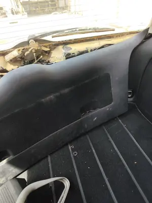 Foto de GUARNECIDO PORTON TRASERO VOLKSWAGEN PASSAT VARIANT (3B5) 1.9 TDI (110 CV / 81 KW)
