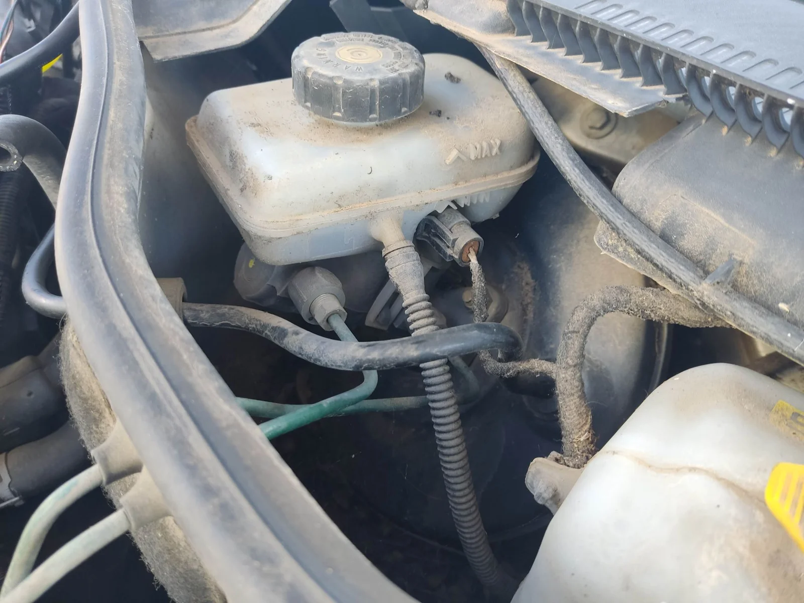 Foto de BOMBA FRENO OPEL COMBO (CORSA C) 1.7 16V DI CAT (Y 17 DTL / LK8) (65 CV / 48 KW)