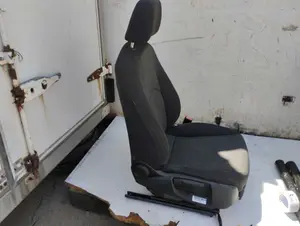Foto de JUEGO ASIENTOS COMPLETO SEAT LEON (5F1) 1.6 TDI (105 CV / 77 KW) foto 3