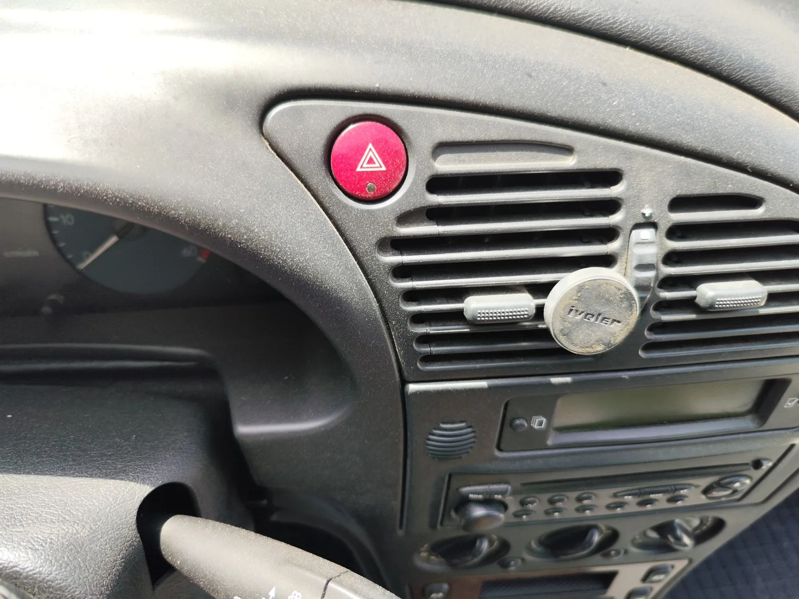 Foto de WARNING CITROEN XSARA BERLINA 2.0 HDi CAT (RHY / DW10TD) (90 CV / 66 KW)