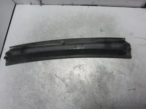 Foto de MOLDURA BMW SERIE 3 BERLINA (E46) 3.0 24V Turbodiesel CAT (184 CV / 135 KW) referencia 64318363423