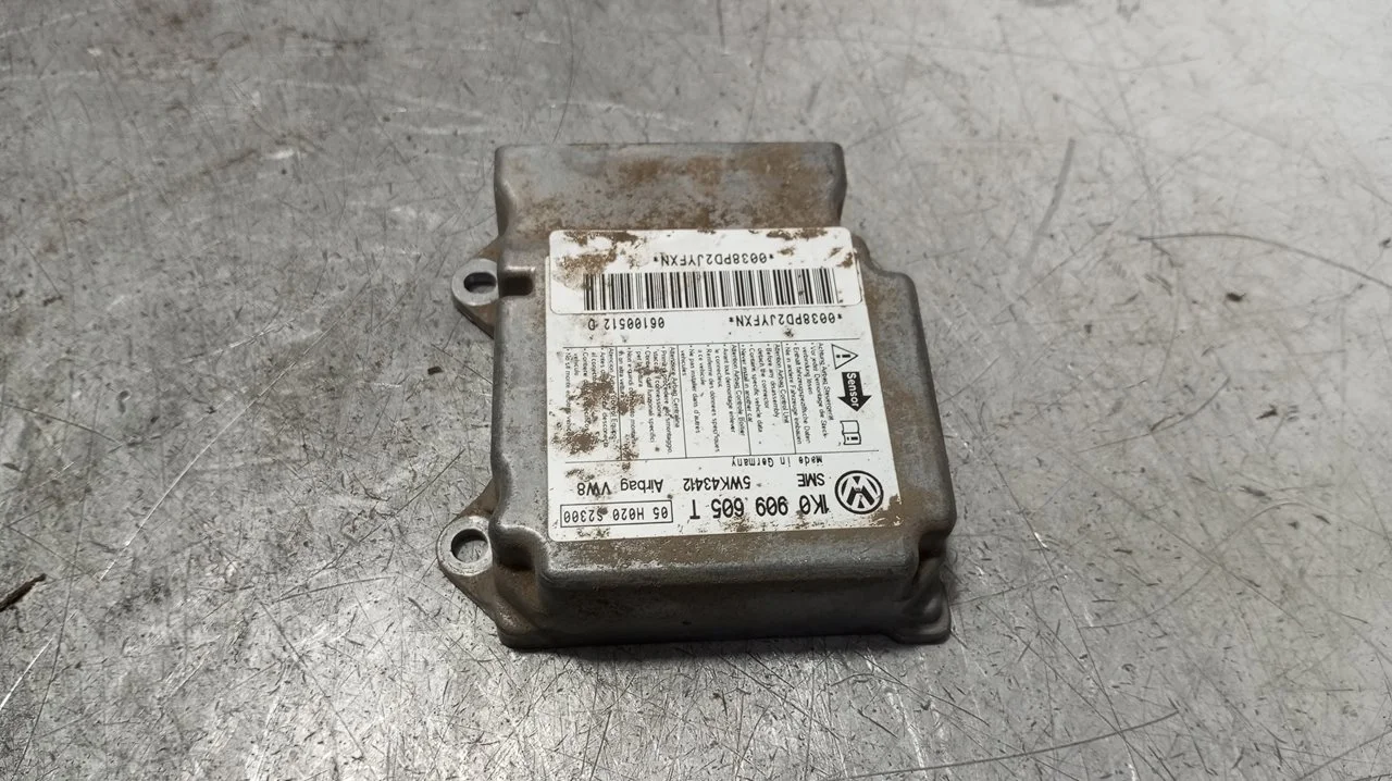 Foto de CENTRALITA AIRBAG SEAT ALTEA (5P1) 1.6 TDI (105 CV / 77 KW) referencia 1K0909605T
