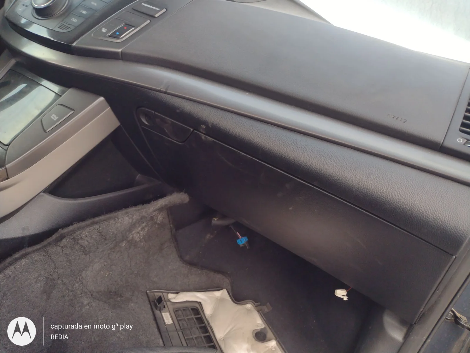 Foto de GUANTERA HYUNDAI I40 (VF) 1.7 CRDi CAT (136 CV / 100 KW)