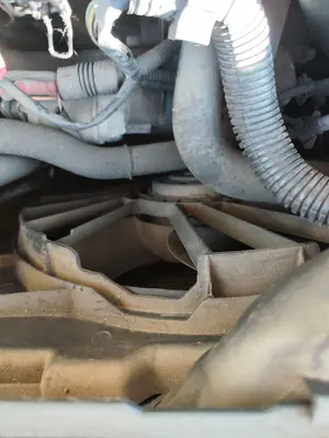 Foto de ELECTROVENTILADOR RENAULT MEGANE II BERLINA 5P 1.5 dCi Diesel (106 CV / 78 KW)
