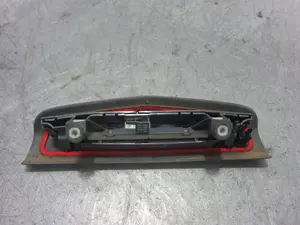 Foto de LUZ CENTRAL DE FRENO OPEL CORSA D 1.4 16V (90 CV / 66 KW) referencia 316627975 foto 3
