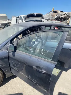 Foto de PUERTA DELANTERA IZQUIERDA FORD FOCUS SPORTBREAK (CB4)
