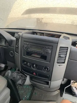 Foto de CALEFACCION ENTERA NORMAL VOLKSWAGEN CRAFTER FURGÓN (2E) 2.5 TDI DPF (109 CV / 80 KW)