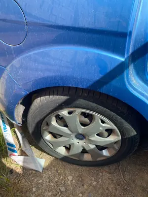 Foto de JUEGO LLANTAS FORD FOCUS BERLINA (CB4) 1.6 TDCi CAT (109 CV / 80 KW) foto 3