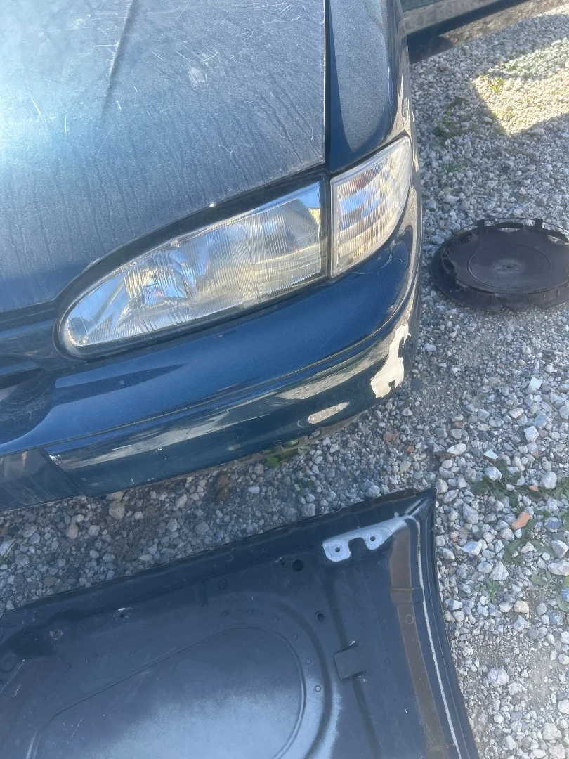 Foto de FARO ANTINIEBLA DERECHO FORD MONDEO FD BERL./TURNIER 1.8 16V CAT (116 CV / 85 KW)