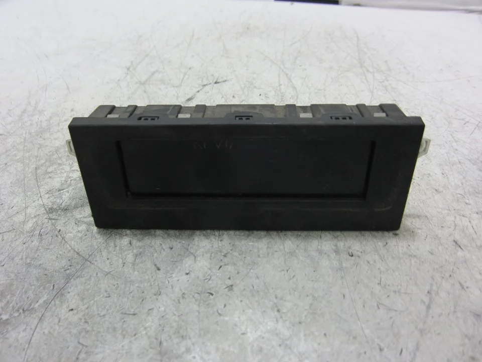 Foto de PANTALLA MULTIFUNCION CITROEN C-ELYSÉE 1.6 HDi FAP (92 CV / 68 KW) referencia 980926358000