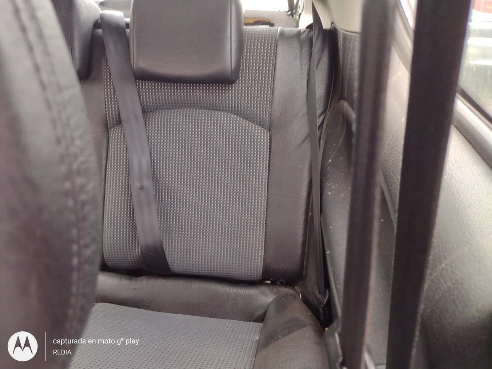 Foto de ASIENTOS TRASERO IZQUIERDO PEUGEOT 206 1.4 HDi (68 CV / 50 KW)