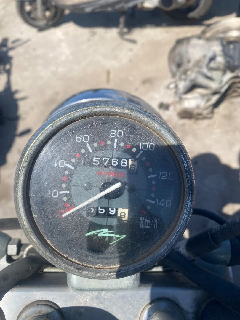 Foto de CUADRO CUENTA KILOMETROS KYMCO ZING II 125 124 cm3 - 8.6 kW (0 CV / 0 KW)