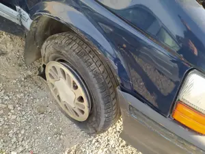 Foto de BIELETA ESTABILIZADORA DELANTERA DERECHA CHRYSLER VOYAGER GS 2.5 Turbodiesel (116 CV / 85 KW)