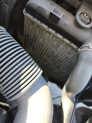 Foto de CONDENSADOR / RADIADOR  AIRE ACONDICIONADO CITROEN XSARA PICASSO 1.6 HDi CAT (9HY / DV6TED4) (109 CV / 80 KW)
