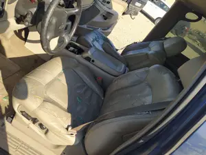 Foto de ASIENTO DELANTERO IZQUIERDO GENERAL MOTORS CHEVROLET TAHOE 5.3 V8 CAT (273 CV / 201 KW)