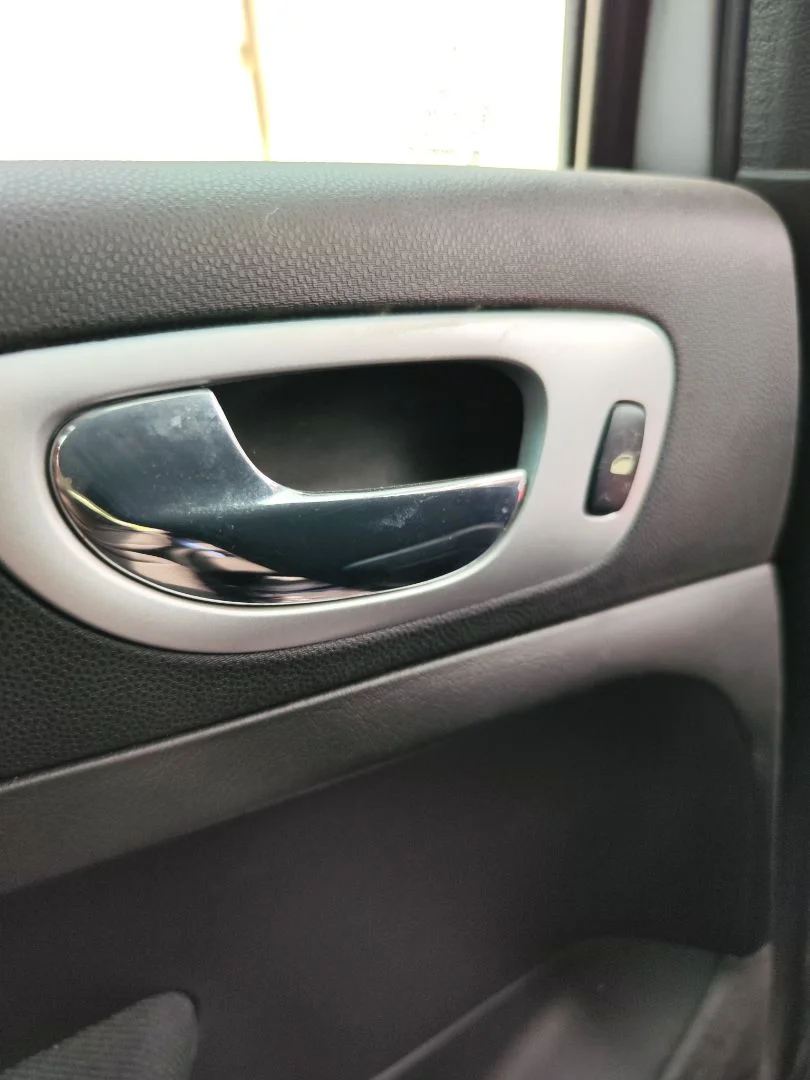 Foto de MANETA INTERIOR TRASERA IZQUIERDA PEUGEOT 307 BREAK/ SW (S2) 2.0 16V HDi FAP CAT (RHR / DW10BTED4) (136 CV / 100 KW)
