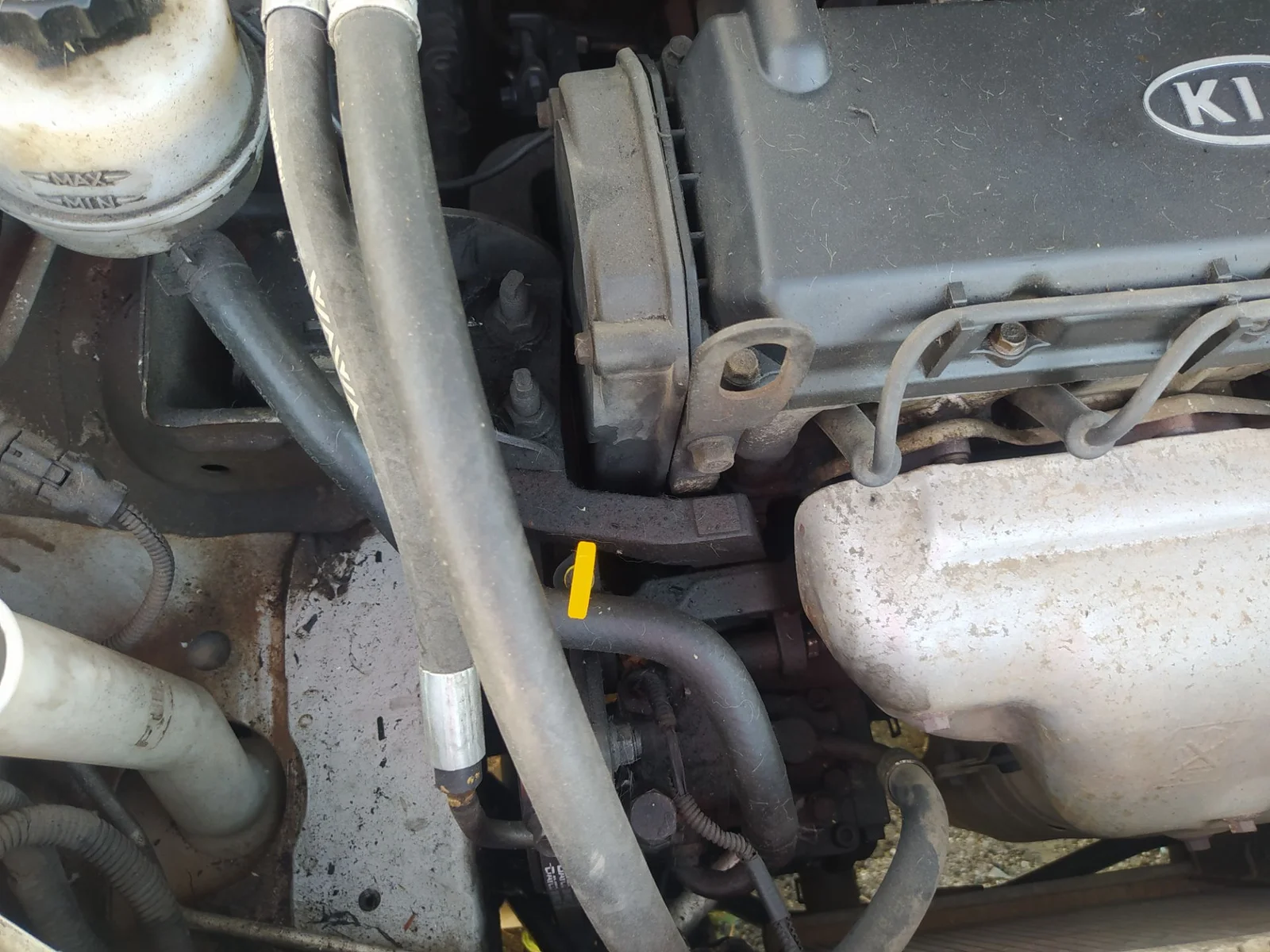 Foto de BOMBA DIRECCION KIA RIO (BC) 1.3 CAT (75 CV / 55 KW) referencia 0K30B32650C