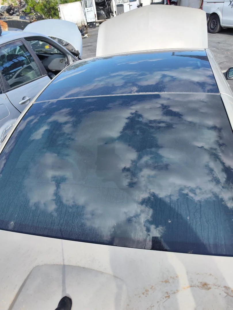 Foto de TECHO ELECTRICO RENAULT MEGANE II COUPE/CABRIO 1.5 dCi Diesel (106 CV / 78 KW) referencia 7701476995
