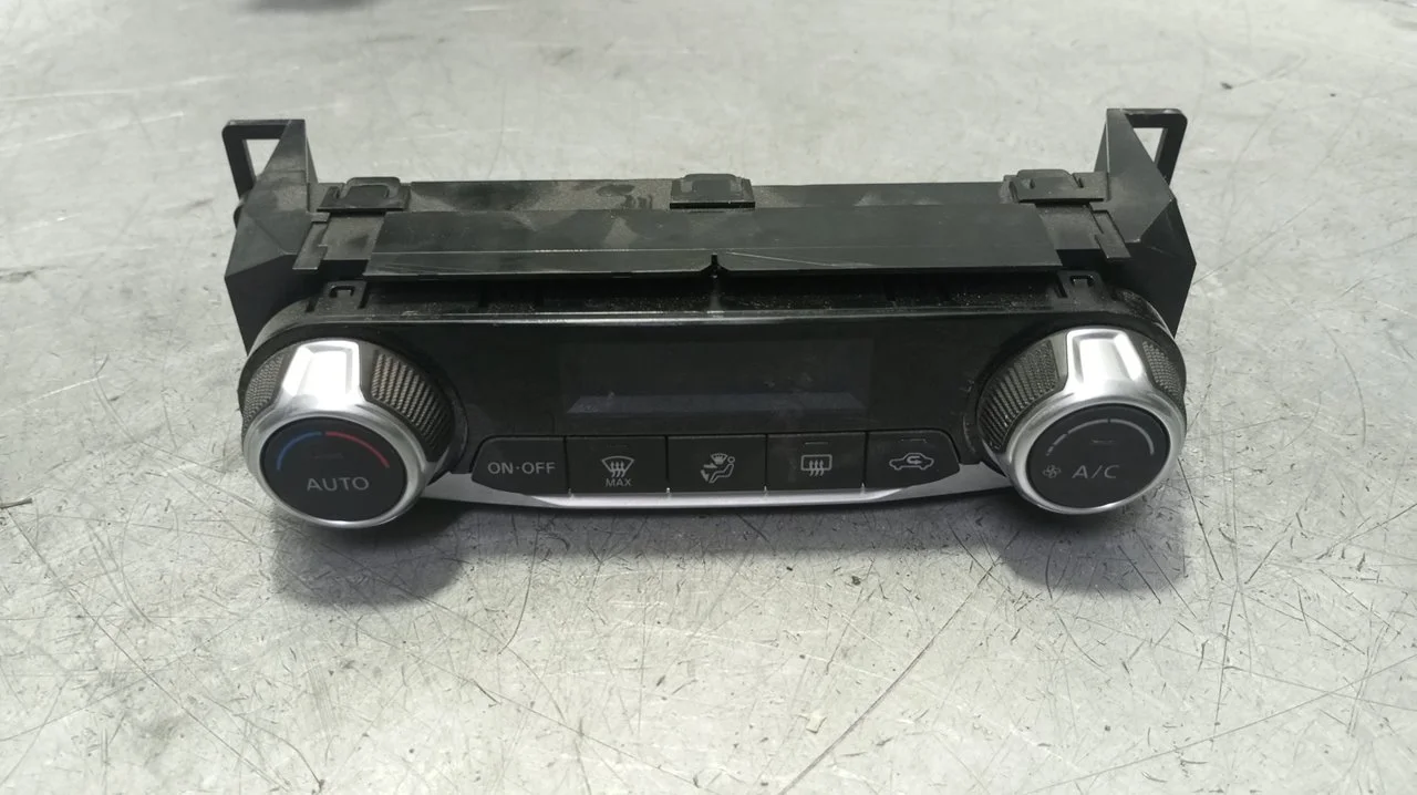 Foto de MANDO CALEFACCION / AIRE ACONDICIONADO NISSAN MICRA (K14) 1.0 12V CAT (71 CV / 52 KW) referencia 275005FA5A