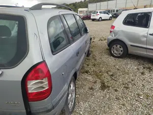 Foto de TUBO ESCAPE TRASERO OPEL ZAFIRA A 2.0 DTI (101 CV / 74 KW)