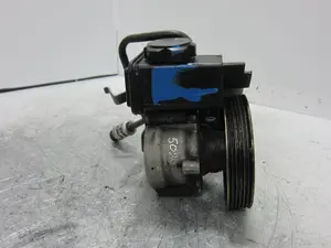 Foto de BOMBA DIRECCION PEUGEOT PARTNER (S2) 1.9 Diesel (69 CV / 51 KW) referencia 9637000980 foto 4