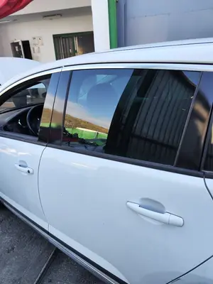 Foto de LUNA TRASERA IZQUIERDA PEUGEOT 3008 1.6 Blue-HDI FAP (120 CV / 88 KW) referencia 9811647680