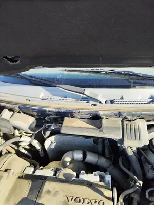 Foto de BRAZO LIMPIA DELANTERO DERECHO VOLVO S40 BERLINA 1.6 CAT (109 CV / 80 KW) referencia 30874361