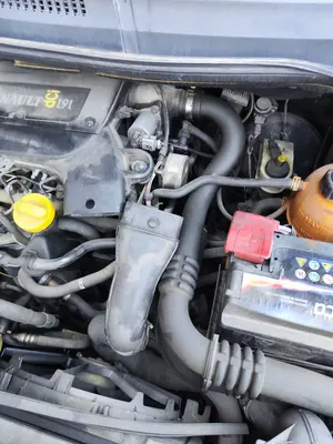 Foto de DESPIECE MOTOR RENAULT SCENIC I (JA...) 1.9 dCi Diesel CAT (102 CV / 75 KW) referencia F9Q732 foto 2