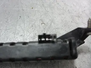 Foto de LUZ CENTRAL DE FRENO VOLKSWAGEN GOLF IV VARIANT (1J5)(05.1999) referencia 1J6945097C foto 3