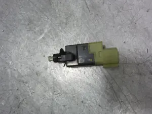 Foto de INTERRUPTOR MERCEDES-BENZ VIANO (639) 2.1 CDI CAT (150 CV / 110 KW) referencia A015456709