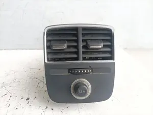 Foto de REJILLA AIREADORA AUDI A3 SEDÁN (8VM) referencia 8V0857042