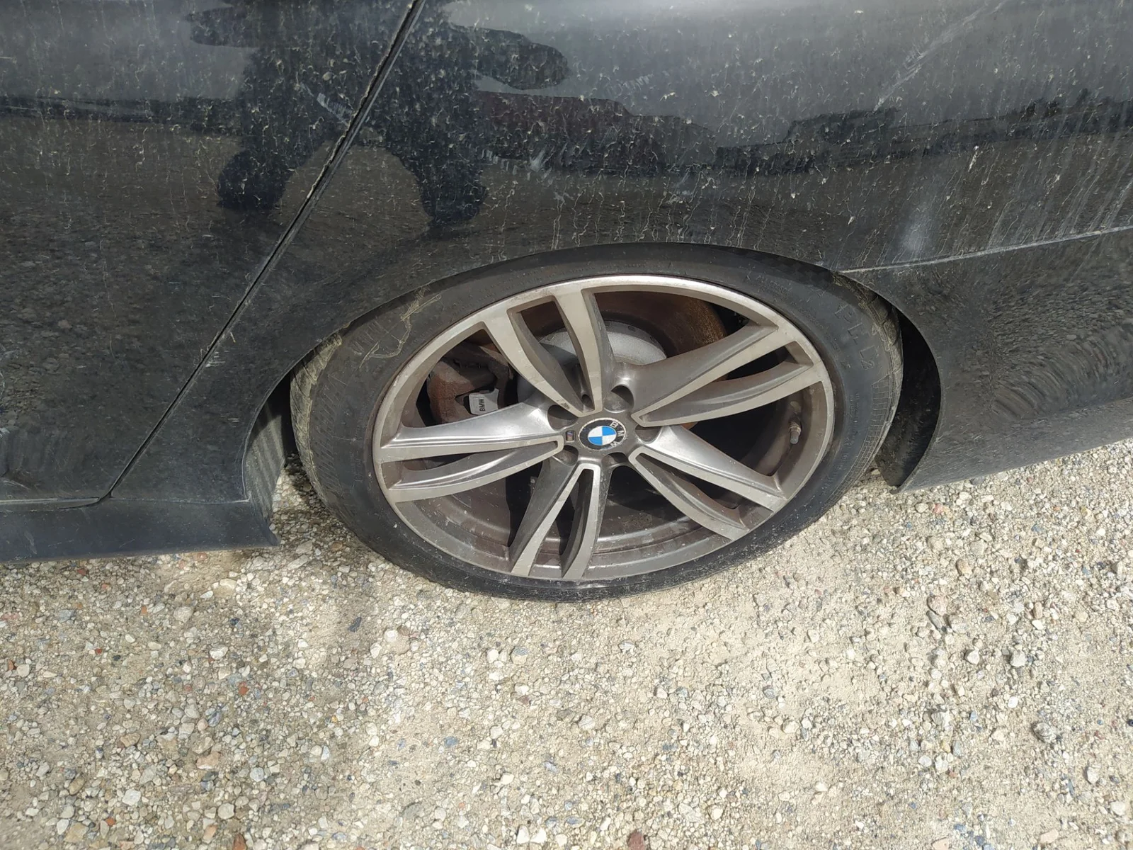 Foto de MANGUETA TRASERA IZQUIERDA BMW SERIE 7 (G11/G12) 3.0 24V Turbodiesel (320 CV / 235 KW) referencia 6861135
