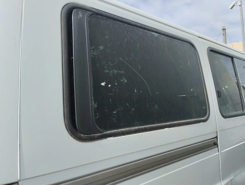 Foto de LUNA CUSTODIA TRASERA DERECHA FIAT DUCATO II COMBI 2.8 TDI CAT (122 CV / 90 KW)