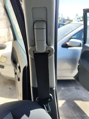 Foto de CINTURON SEGURIDAD DELANTERO IZQUIERDO NISSAN NOTE (E11E) 1.4 CAT (88 CV / 65 KW)