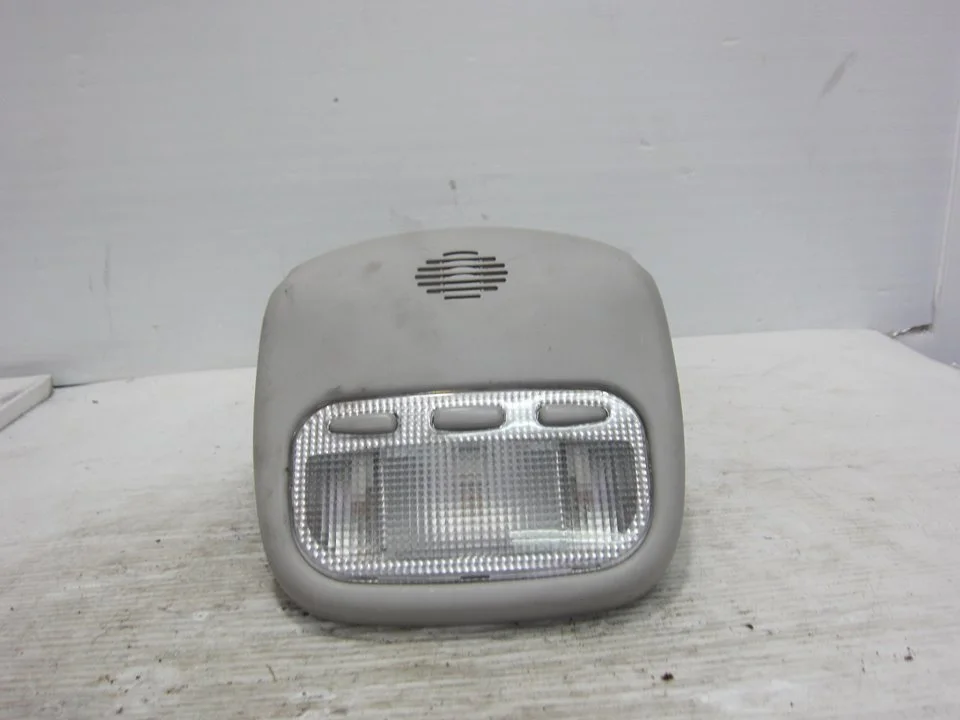 Foto de LUZ INTERIOR CITROEN C5 BERLINA 2.2 HDi FAP CAT (4HX / DW12ED4) (133 CV / 98 KW) referencia 9636696977