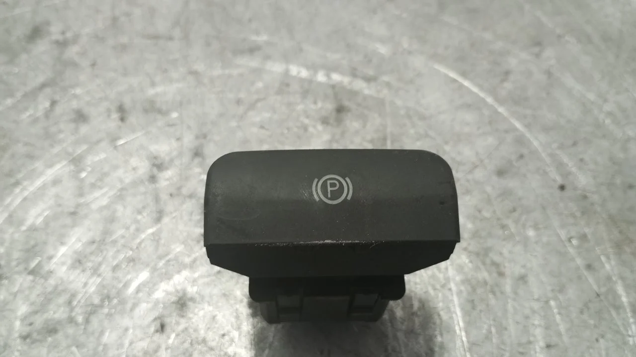 Foto de FRENO DE MANO ELECTRICO CITROEN GRAND C4 PICASSO 1.6 16V HDi FAP (109 CV / 80 KW) referencia 470703