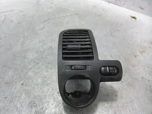 Foto de NO IDENTIFICADO VOLKSWAGEN LUPO (6X1/6E1) 1.4 16V (75 CV / 55 KW) referencia 6X1819703A foto 1