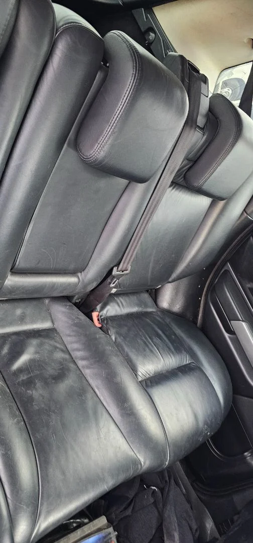 Foto de ASIENTOS TRASERO IZQUIERDO LAND ROVER RANGE ROVER SPORT 3.6 TD V8 (272 CV / 200 KW)